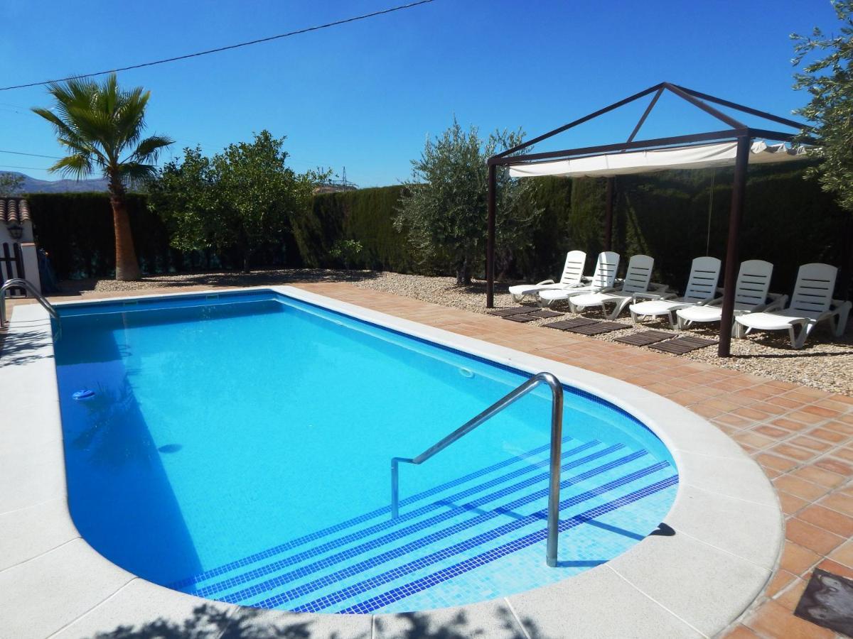 Villa Maria - Pista De Padel Y Piscina Baena Esterno foto