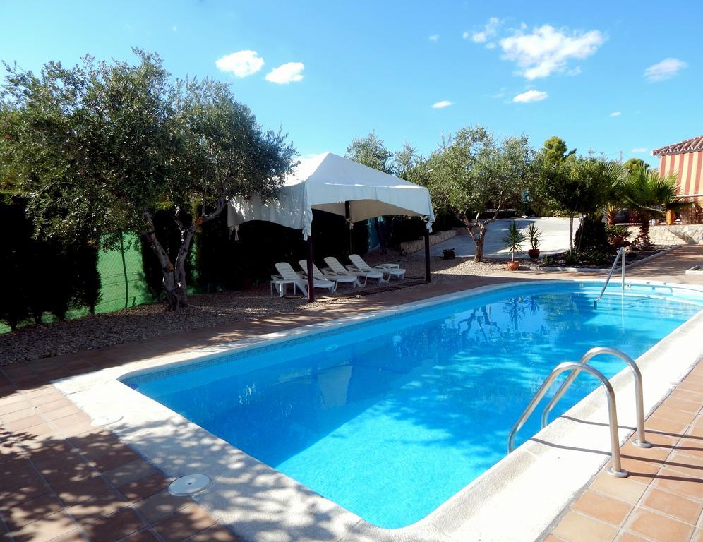 Villa Maria - Pista De Padel Y Piscina Baena Esterno foto