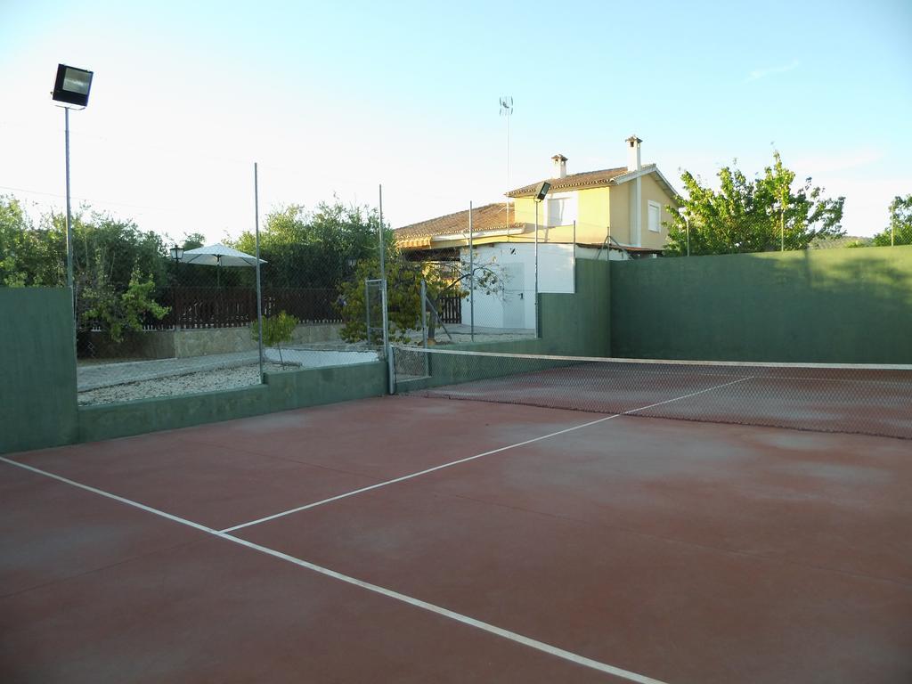 Villa Maria - Pista De Padel Y Piscina Baena Esterno foto